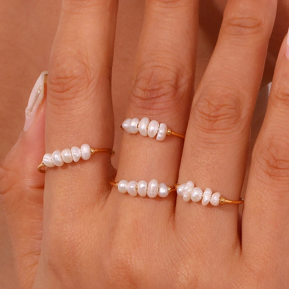 Luna Pearl Ring