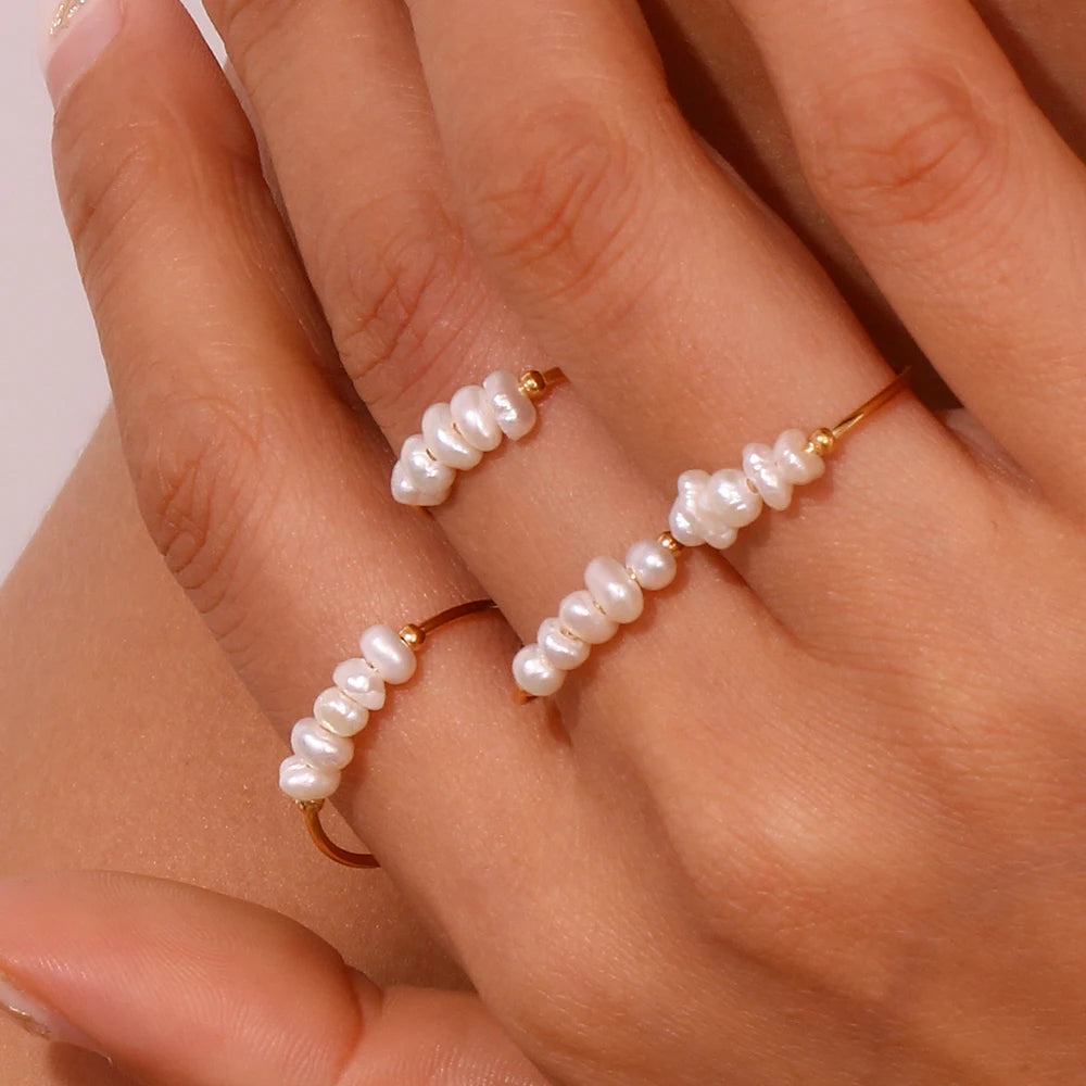 Luna Pearl Ring