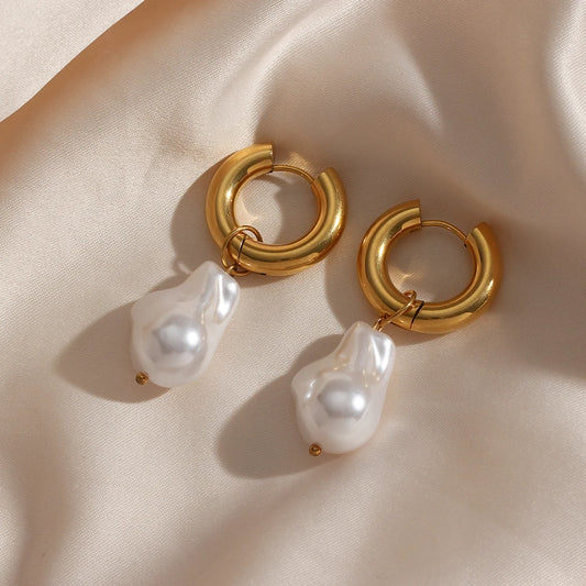 Pearl Reverie Hoop Earrings